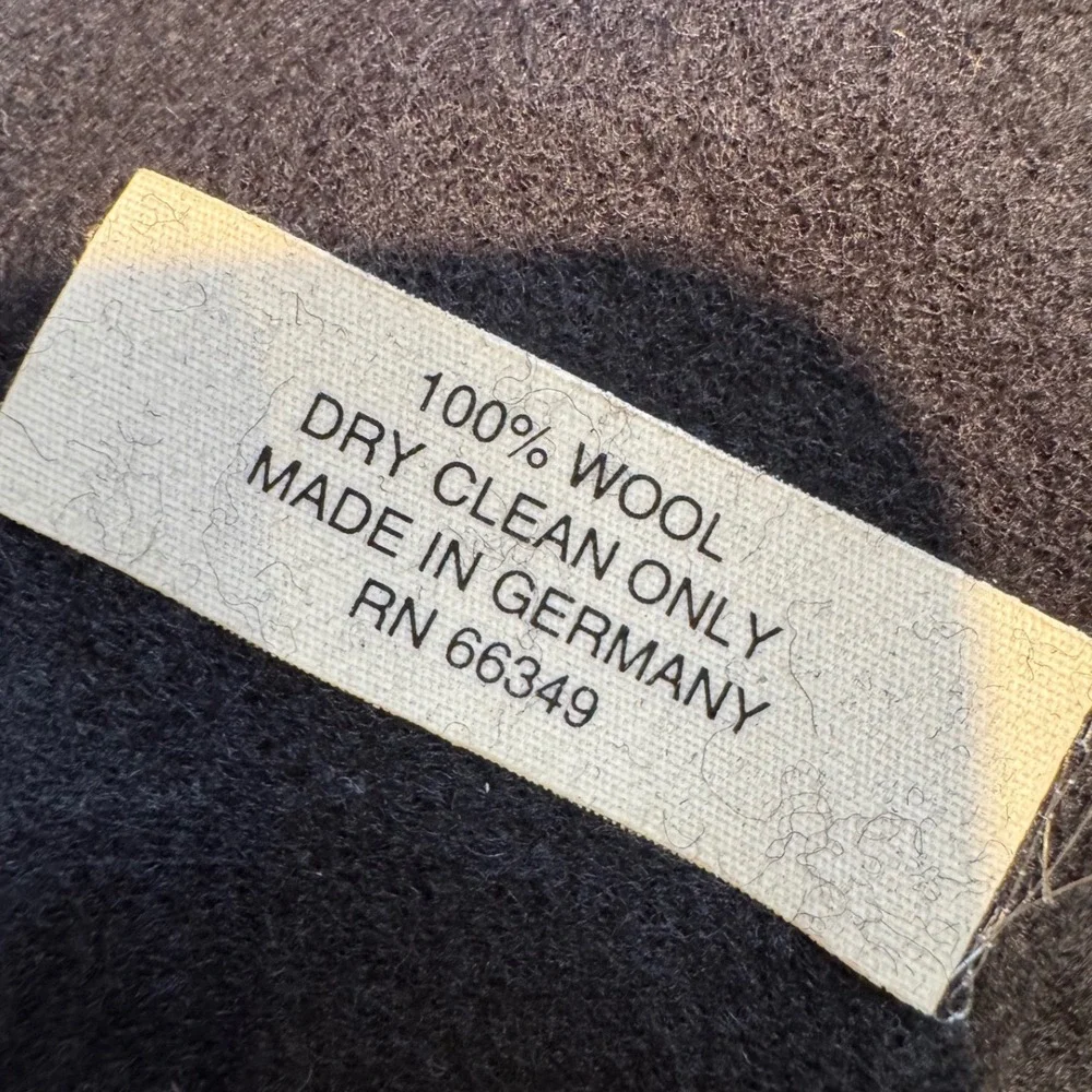 Perry Ellis Mens Black 100% Wool Scarf Fringed Made in Germany‎ Winter Classic